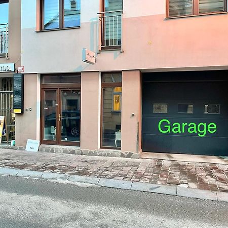 Apartment On The Main Street With Parking Old Town Košice Exteriér fotografie